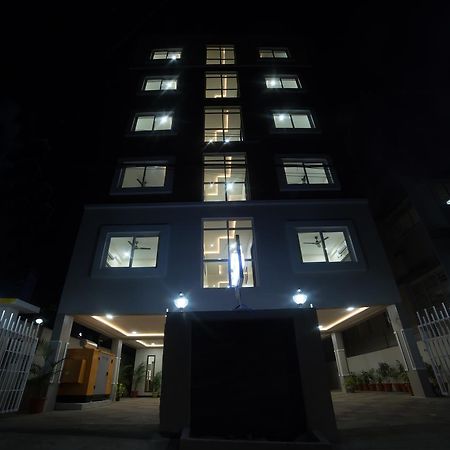 Our Nest Banjara Hotel ไฮเดอราบัด ภายนอก รูปภาพ