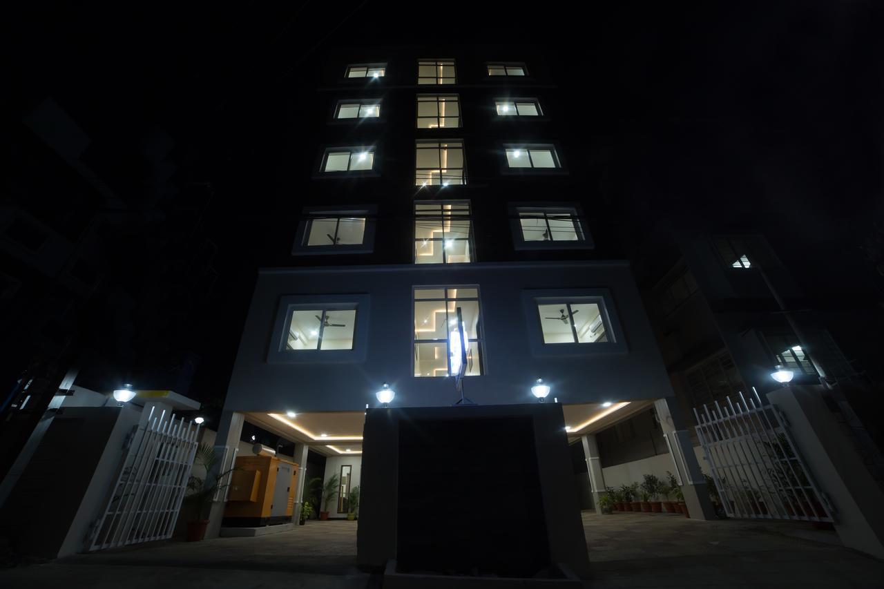 Our Nest Banjara Hotel ไฮเดอราบัด ภายนอก รูปภาพ